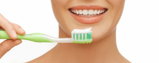 牙膏是怎麼做的 牙膏怎麼做成的