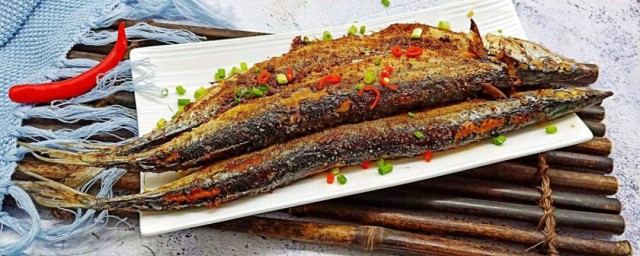 秋刀魚怎麼做好吃又簡單 秋刀魚的做法