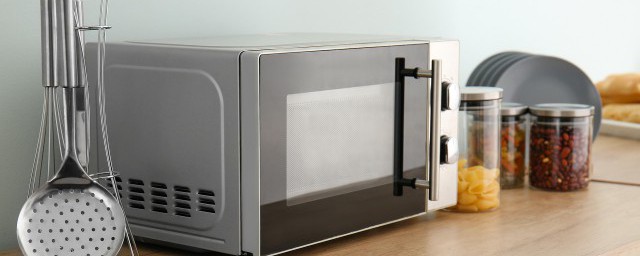 塑料碗可以放微波爐加熱嗎 一般的塑料飯盒可以用微波爐加熱嗎