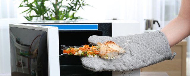 微波爐可以烘幹食物嗎 微波爐能烘幹食物嗎