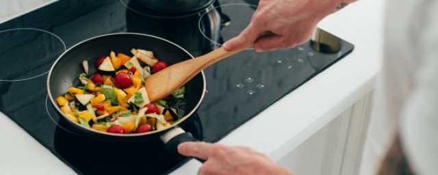 小炒肉片怎麼做好吃又簡單 農傢小炒肉片的做法