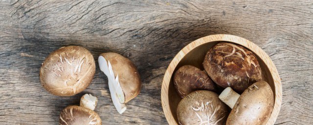 清炒香菇怎麼做好吃又簡單 清炒香菇做法