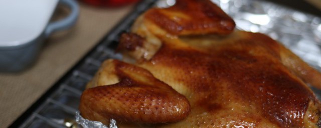 烤箱烤全雞的做法 烤箱烤全雞怎麼做