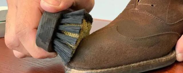 絨面運動鞋如何清洗比較幹凈 絨面運動鞋怎麼清洗比較幹凈