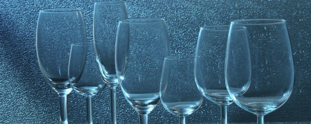 什麼材質的水杯裝開水最好 水杯裝開水用什麼材質最好