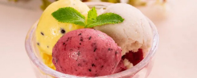 做冰淇淋需要哪些食材 做冰淇淋需要什麼食材