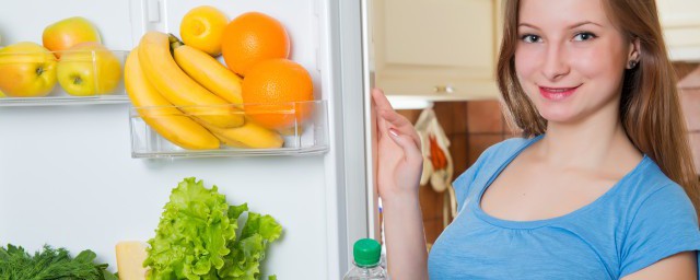 冰箱一般存放多少食物更省電 冰箱省電的小竅門