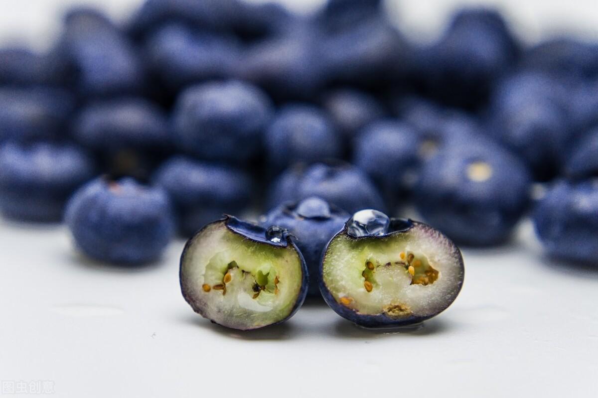 藍莓一天吃多少為宜 藍莓是上火還是降火
