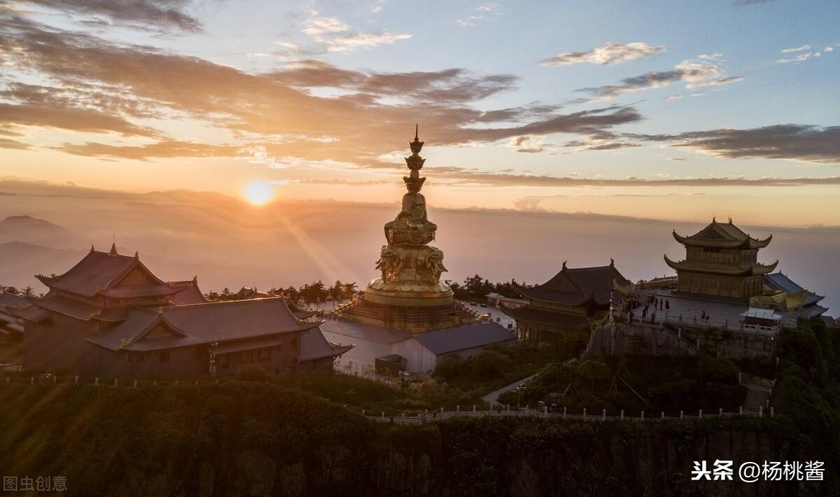 峨眉山是哪位菩薩的道場 峨眉山是佛教聖地的由來