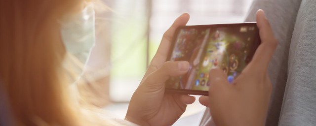 四年級孩子沉迷於手機遊戲怎麼辦 如何解決孩子沉迷於手機遊戲