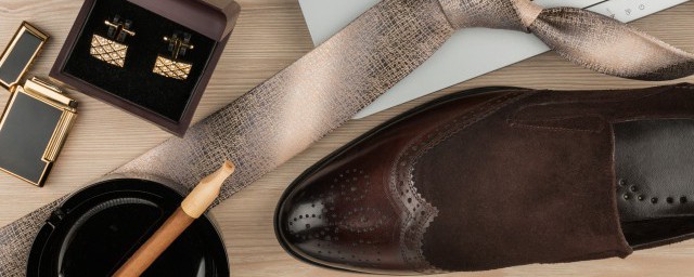 皮鞋子如何清洗比較幹凈 皮質的鞋子怎麼清洗