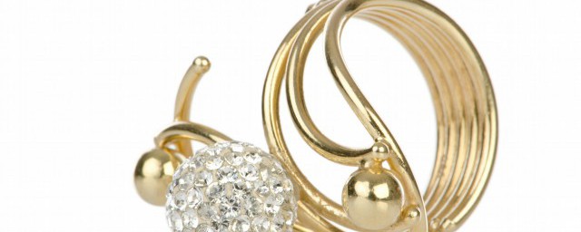買戒指要什麼材質的好 戒指選黃金材質的好對嗎