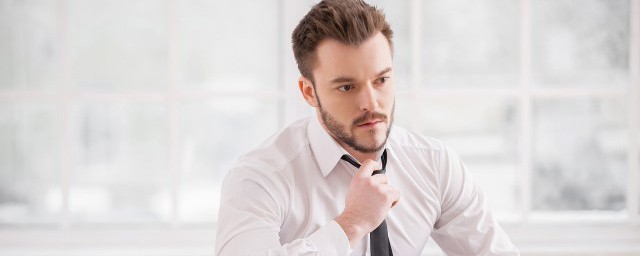 男生簡單幹凈的兩個字網名 兩個字的高冷男生網名