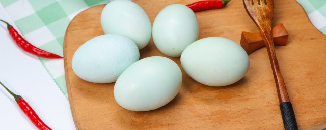 臘鴨蛋怎麼做又脆又好吃 臘鴨蛋的做法