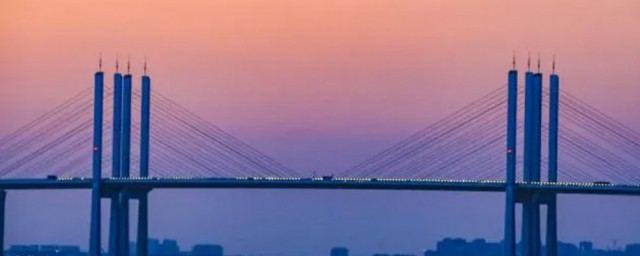 海爾格蘭大橋簡介 海爾格蘭大橋介紹