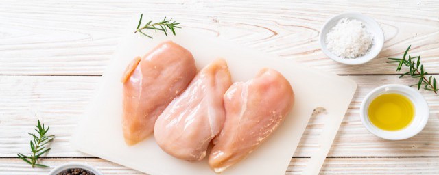 怎麼判斷雞肉壞沒壞 怎麼鑒別雞肉有沒有壞