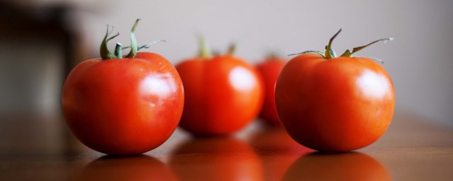 西紅柿不適合在什麼季節種植 西紅柿不適合在啥季節種植