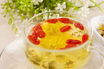 野菊花枸杞泡茶的功效與作用、禁忌和食用方法 野菊花枸杞泡茶的功效與作用、禁忌和食用方法