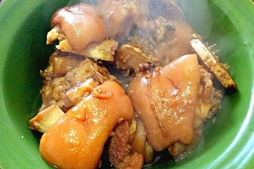 米酒燉豬腳的功效與作用、禁忌和食用方法 米酒燉豬腳的功效與作用、禁忌和食用方法