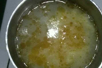 麻油雞蛋湯的功效與作用、禁忌和食用方法 麻油雞蛋湯的功效與作用、禁忌和食用方法