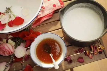 牛奶阿膠一起喝的功效與作用、禁忌和食用方法