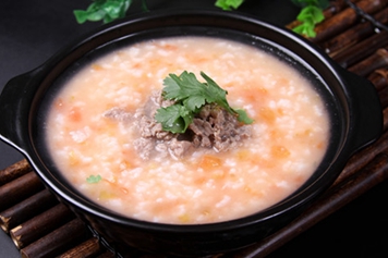 番茄牛肉粥的功效與作用、禁忌和食用方法