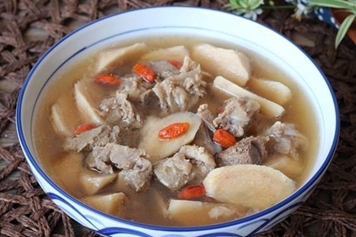 葛根排骨湯的功效與作用、禁忌和食用方法