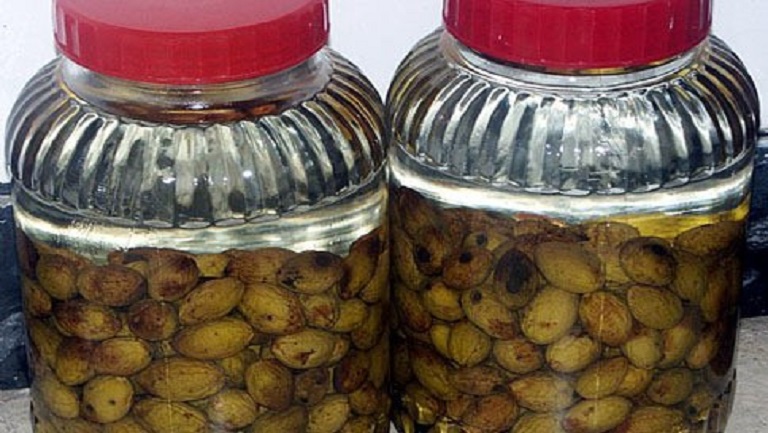 新鮮刺梨子泡酒的功效與作用、禁忌和食用方法