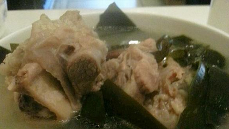 綠豆海帶排骨湯的功效與作用、禁忌和食用方法