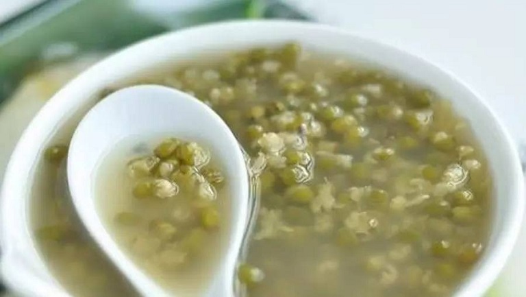 綠豆薏仁湯的功效與作用、禁忌和食用方法