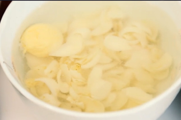 百合雞子黃湯的功效與作用、禁忌和食用方法