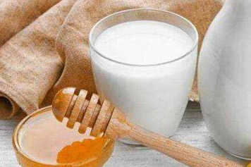 羊奶加蜂蜜的功效與作用、禁忌和食用方法