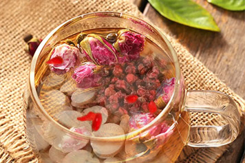 白芍五味子玫瑰花枸杞子泡茶的功效與作用、禁忌和食用方法