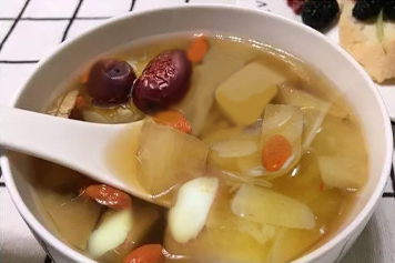 百合蘋果紅棗枸杞湯的功效與作用、禁忌和食用方法