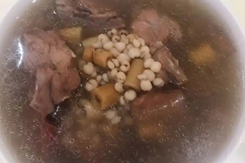 豬骨土茯苓薏米湯的功效與作用、禁忌和食用方法
