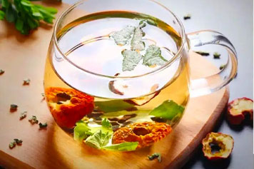 山楂茶葉水的功效與作用、禁忌和食用方法