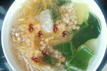 冬瓜皮玉米須赤小豆薏米仁煮水的功效與作用、禁忌和食用方法