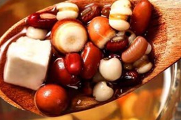 茯苓薏米赤小豆紅豆芡實同用的功效與作用、禁忌和食用方法