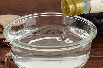 溫開水加白醋的功效與作用、禁忌和食用方法