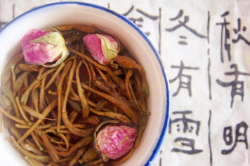 玫瑰花加金銀花茶的功效與作用、禁忌和食用方法