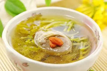 金銀花杏仁湯的功效與作用、禁忌和食用方法
