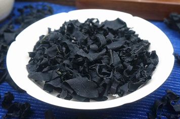 螺旋海藻葉的功效與作用、禁忌和食用方法