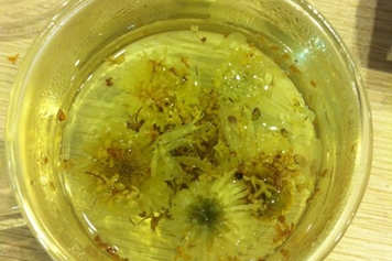 菊花和桂花泡水的功效與作用、禁忌和食用方法