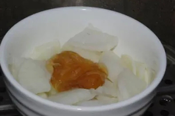 冰糖燉白蘿卜的功效與作用、禁忌和食用方法