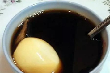 艾葉紅糖水煮雞蛋的功效與作用、禁忌和食用方法