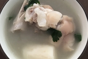 豬蹄山藥湯的功效與作用、禁忌和食用方法