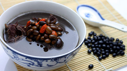 黑豆湯的功效與作用、禁忌和食用方法