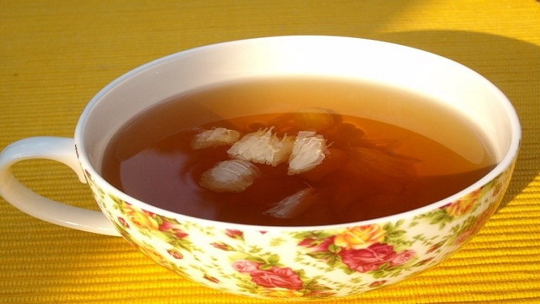 生薑和白糖泡水的功效與作用、禁忌和食用方法