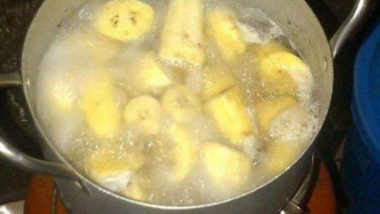 水煮香蕉的功效與作用、禁忌和食用方法