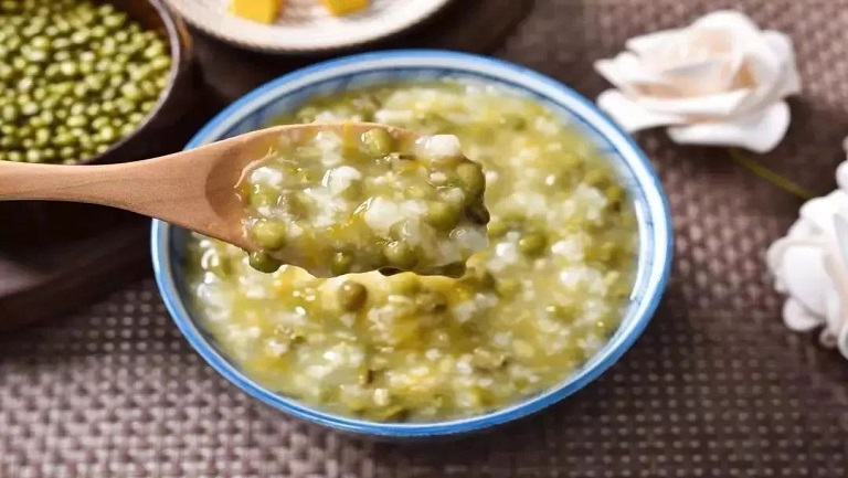綠豆大米粥的功效與作用、禁忌和食用方法